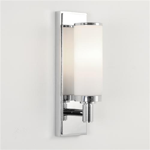Verona IP44 Bathroom Wall Light 1147001