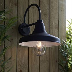 Farmhouse IP44 Outdoor Wall Light 95899