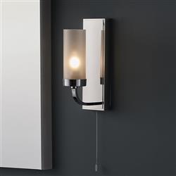 Polished Chrome Switched IP44 Bathroom Wall Light Aucuba-1W